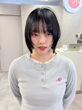 ヘルツ(Hz) 【Hz】伊藤　レイヤーハッシュボブ