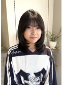 顔まわりレイヤー×ミディアムヘア