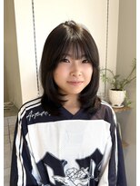 シプレ(cipre) 顔まわりレイヤー×ミディアムヘア