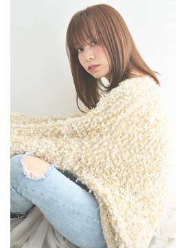 ヴィッカエコル (vicca 'ekolu) 《vicca 横山》清楚なミディアムストレート