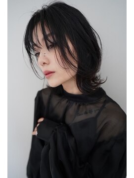 ヘア アンド メイク アートレス(Hair and Make Art less) くびれ感ボブ