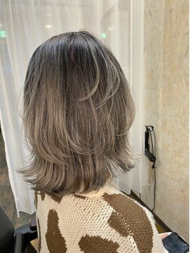 ファンド 千葉(fand) バレイヤージュ/ペールベージュボブルフ/大人ミディアムヘア