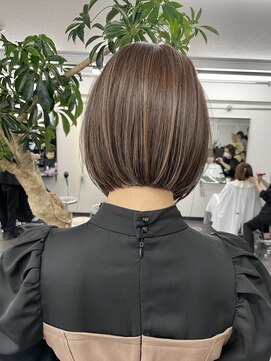 ジルブラン 国分寺(JIL BLAN) 大人ショートヘア/ハイライトカラー/イルミナカラー[国分寺]