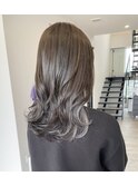 セミロング×インナーカラー