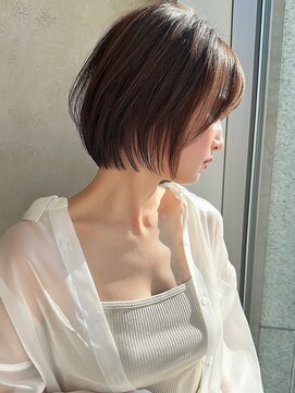 アフロート ルヴア(AFLOAT RUVUA) みねスタイル♪ 似合わせ ショート ボブ 30代 40代 小顔 新宿