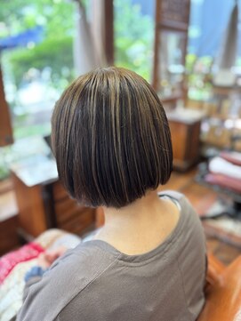 きらめく アンブレラカラーボブ