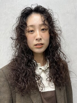 ナループロアオハナ(Nalu pu loa ohana) ハードパーマ/スパイラルパーマ/カーリーヘア/ロングパーマ