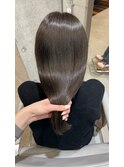 寒色ブラウン