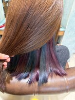 エール 生駒(aile Total Beauty Salon)&nbsp;インナーカラーユニコーン×デザイン
