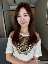 エトワ 中央店(etoi)&nbsp;大分ハッシュカット胸上鎖骨下ミディアムレイヤースタイルかるめ