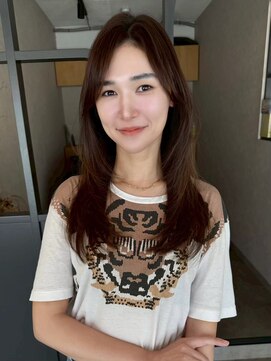 エトワ 中央店(etoi) 大分ハッシュカット胸上鎖骨下ミディアムレイヤースタイルかるめ
