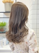 エイトヘアー(8 HAIR)