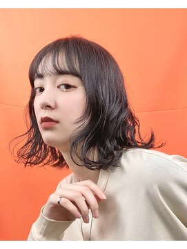 オンザ(ONTHE) 抜け感ダークベージュミディアムボブ【林京平】