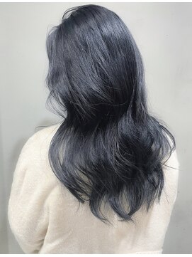ヘアサロンガリカアオヤマ(hair salon Gallica aoyama) ブルーブラック