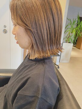 ボトル(bottle) 白髪ぼかしとボブ