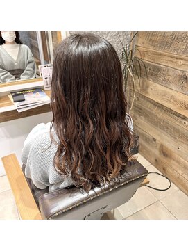 センスヘア(SENSE Hair) 巻き髪ロングヘアー