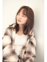 ファム(Fam) レイヤーロング　ウルフ　センターパート　代官山　中目黒　渋谷