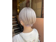 リー ルーチェ 布施(Lee Luce)