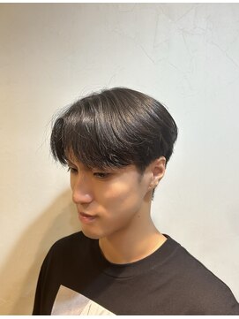 アイリス ヘアデザイン(IRIS HAIR DESIGN) 毛流れセンターパート