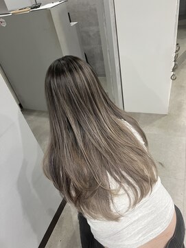 オリ(‘Oli) バレイヤージュ