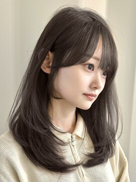 ユニコ(unico) 韓国風/レイヤー/小顔/前髪カット/髪質改善/グレージュ/透明感
