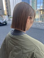 オーガニック アトリエ 大宮(organic+atelier)&nbsp;20代30代40代外ハネアッシュグレージュ肩ライン耳掛け