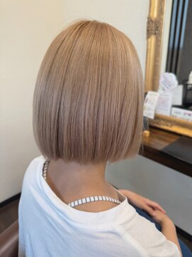 ジールサンク(Zeal N°5) ベージュカラー