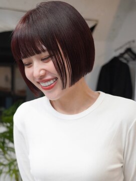 アイドットプラスフェリシア 表参道(i.+FERiCIA.) 10代 /20代 /30代/ニュアンスカラー/似合わせカット/顔周り