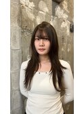 オリーブベージュ