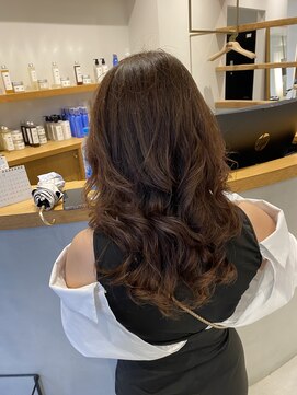 コテ巻きパーマ