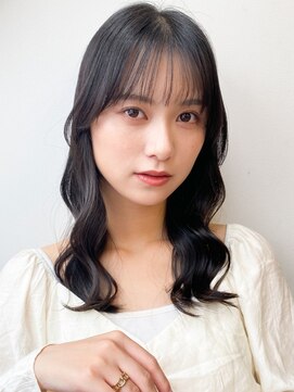 透明感ダークグレージュ小顔レイヤーセミロング