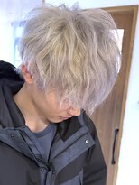 ブレイズヘアー(BLAZEhair) 【クセ毛パーマ風ハイトーン】ホワイトベージュ×ブリーチ2回