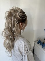 ビューティーサロンフレンド 泡瀬店&nbsp;ゆりふわポニーテール
