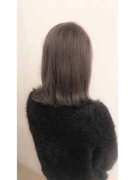 カフネ(CAFUNE) イルミナアッシュベージュ