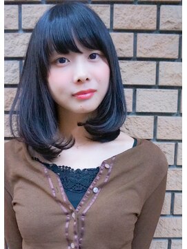 ジゼル(GiseL) 黒髪でも可愛いスタイル。