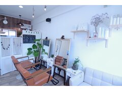 hair salon Migushi