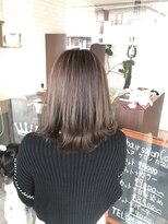 ヘアーサロン カヴィエ(hair salon covie)&nbsp;ハイライト、アッシュグレー　艶カラー　ミディアム
