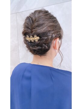 ドゥマン(Demain) 【結婚式　お呼ばれセット】アップスタイル　ブライダル