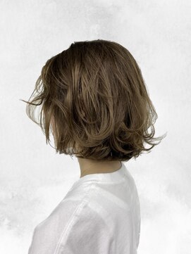 ティール 代々木上原(Teal) 抜け感ニュアンスカールボブ