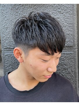 フリーク バーバーショップ 都島店(FREAK BARBER SHOP) 刈り上げショートマッシュ