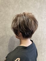 イル(il)&nbsp;パーマ風ショートスタイル