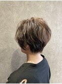 パーマ風ショートスタイル