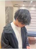 メンズパーマ　束感ショート　おしゃれメンズ　カジュアル