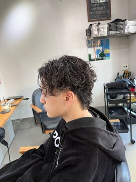 ラックセカンドスペース(LUCK 2nd SPACE) ナチュラルパーマ/スパイラルパーマ/ウルフ/八千代台/勝田台