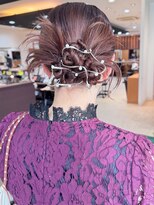 デコラ DECOR&nbsp;編み込みシニヨンアレンジ[ヘアセット/ヘアアレンジ]