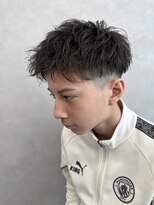 ロイ(Roi)&nbsp;メンズパーマ/メンズショート/黒髪/ソフトツイストスパイラル