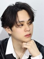 アズ ワン(AS ONE)&nbsp;韓国メンズヘアコンマバング韓国マッシュセンターパートフェザー