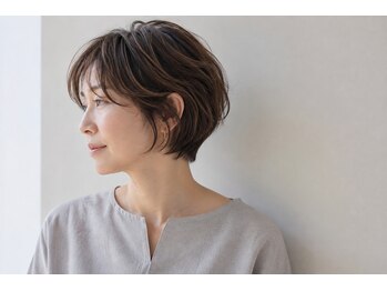 ティティ(titi)の写真/白髪が気になり始めた大人女性必見!!白髪染めでも、明るく透明感のあるカラーが叶う◎【川崎】