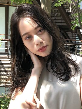 ミィ 表参道(mee.) 【mee.】 大人女子 上品カール