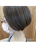 ショートボブ